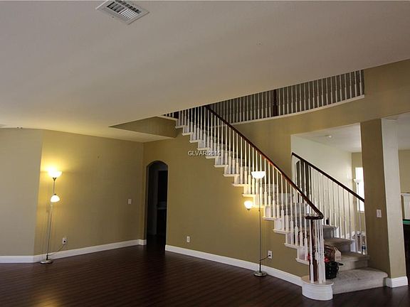 5th image of 9358 Chateau Street Jean Dr
