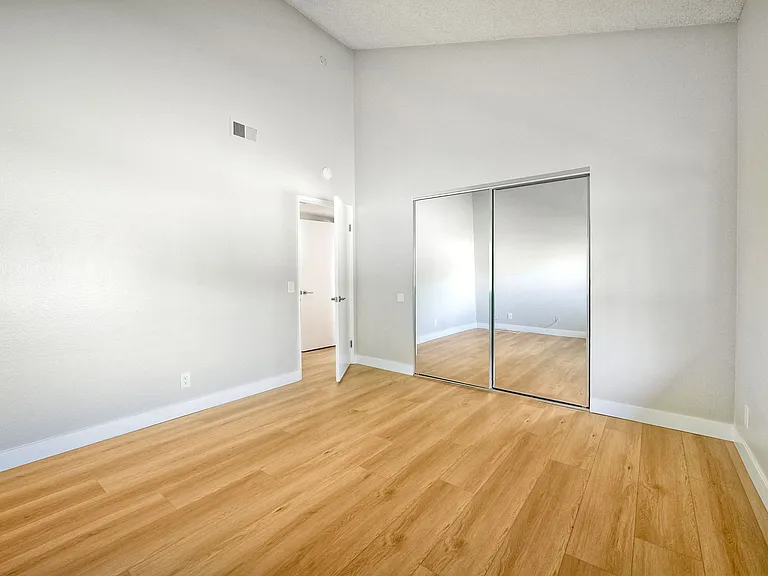 236 Calle Cuervo — Photo 33