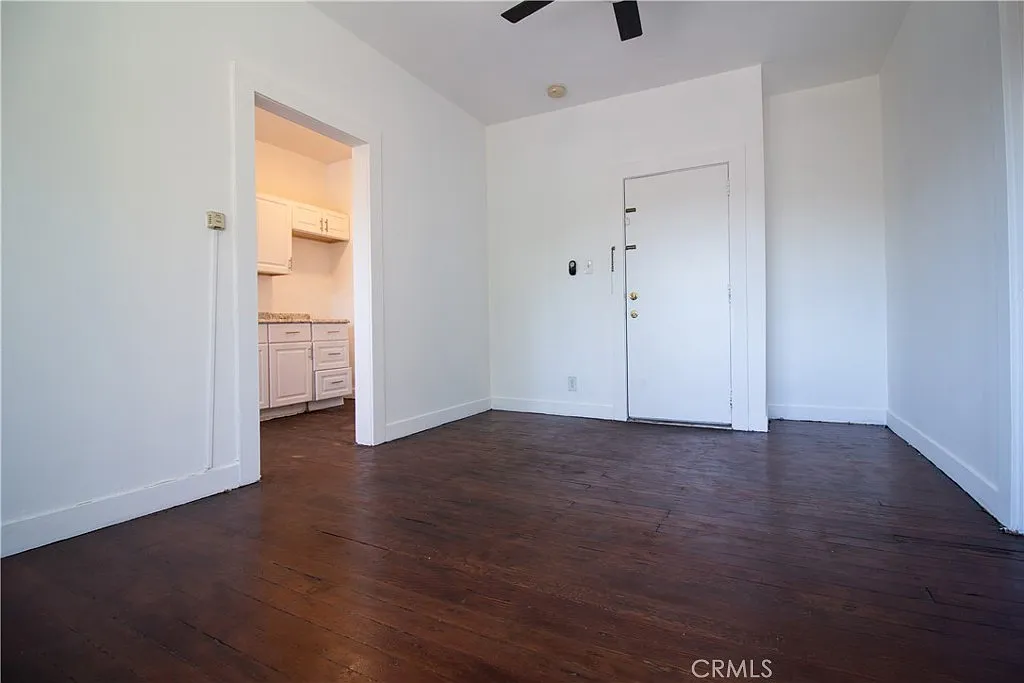 1 bed, 550 sqft, $1,700 — Photo 1