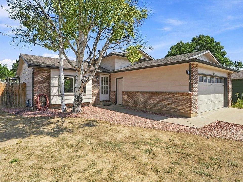 1st image of 343 Hawthorn Dr