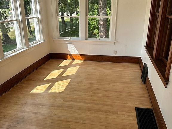5th image of 16200 W National Ave