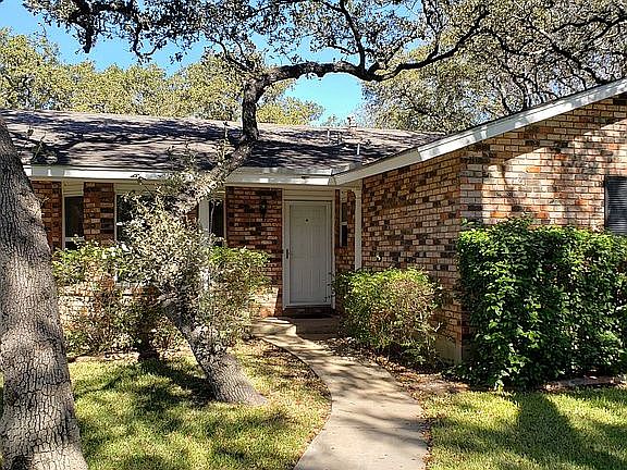 4th image of 205 Mecca Dr