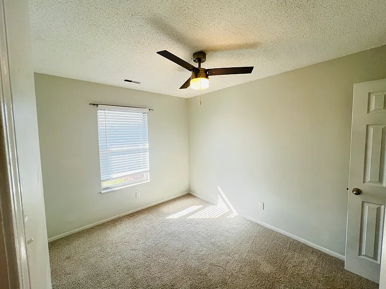 773 Delray Dr — Photo 15