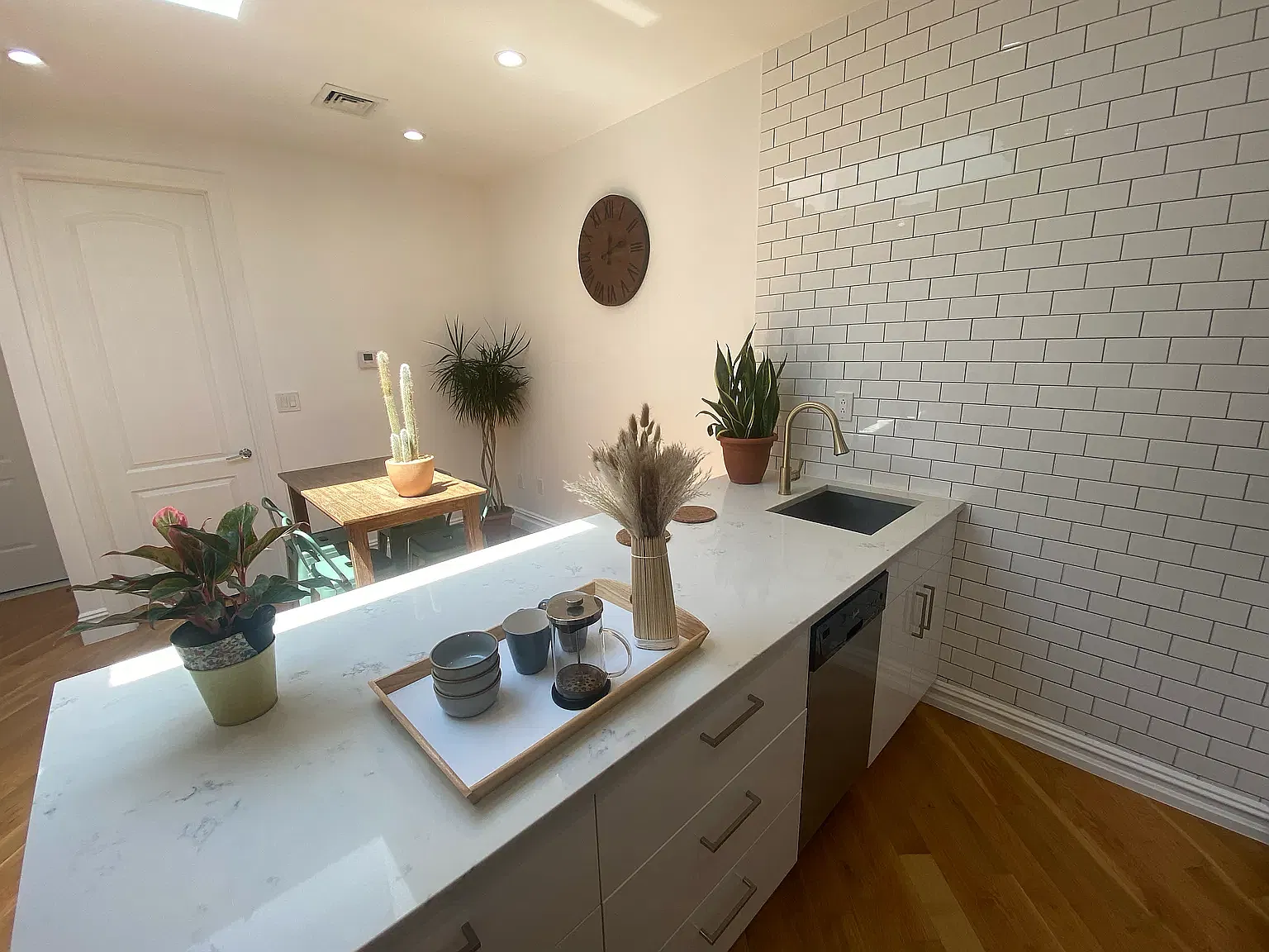 648 Chauncey Street — Photo 3