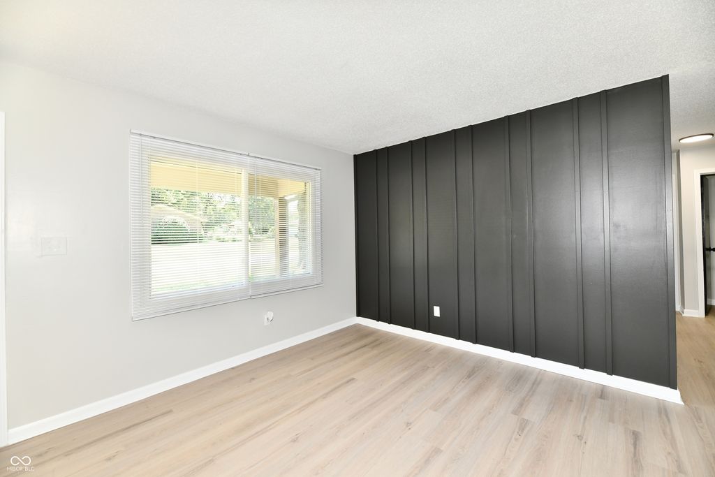 Apartment in Indianapolis, Marion County - View 4