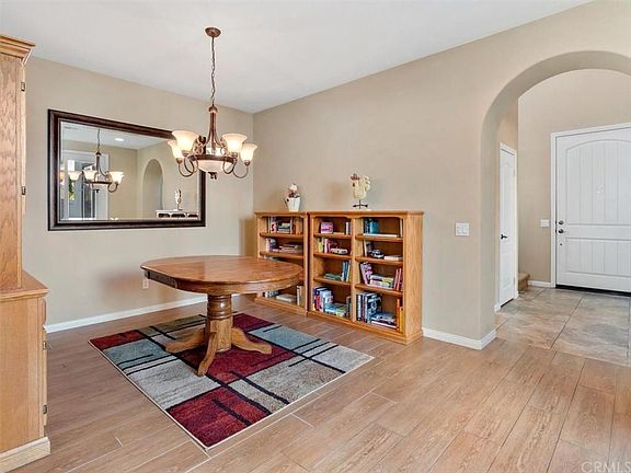 2nd image of 31957 Wildwood Ct