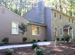 528 Hemlock Ln, Lebanon, PA 17042