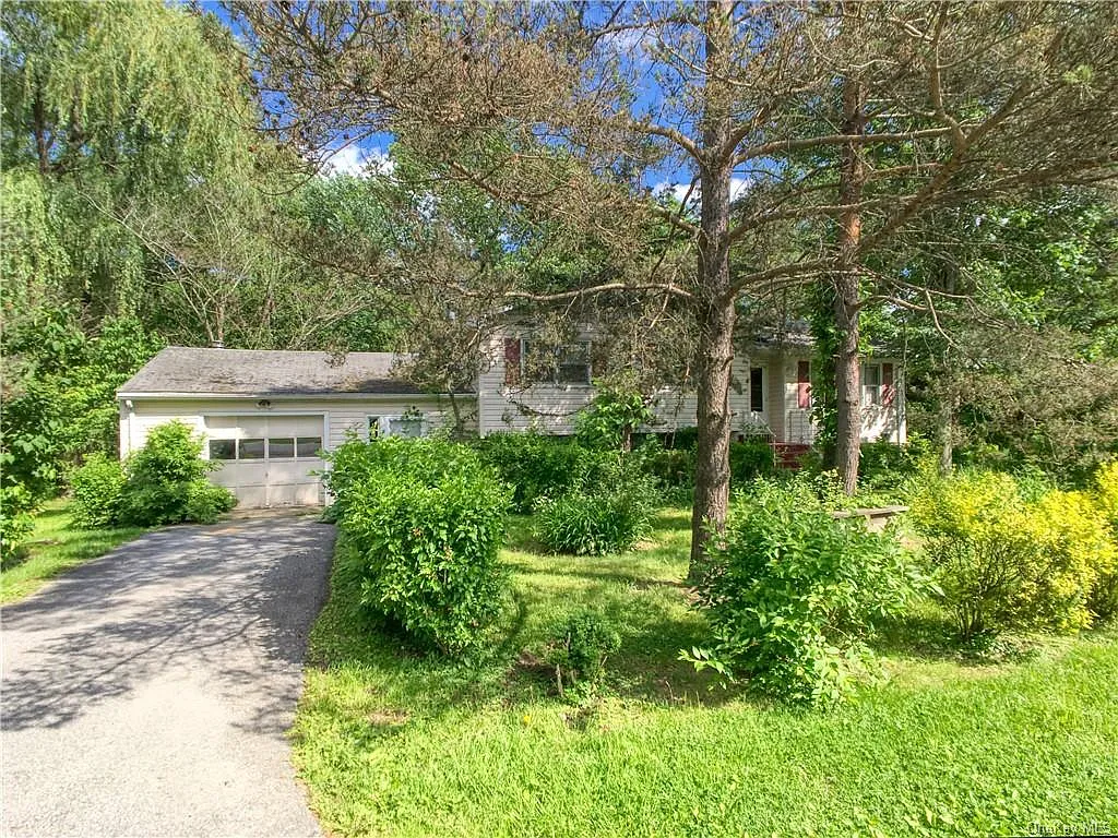 40 Dundee Cir photo 1