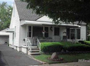 27241 Beechurst St, Roseville, MI 48066