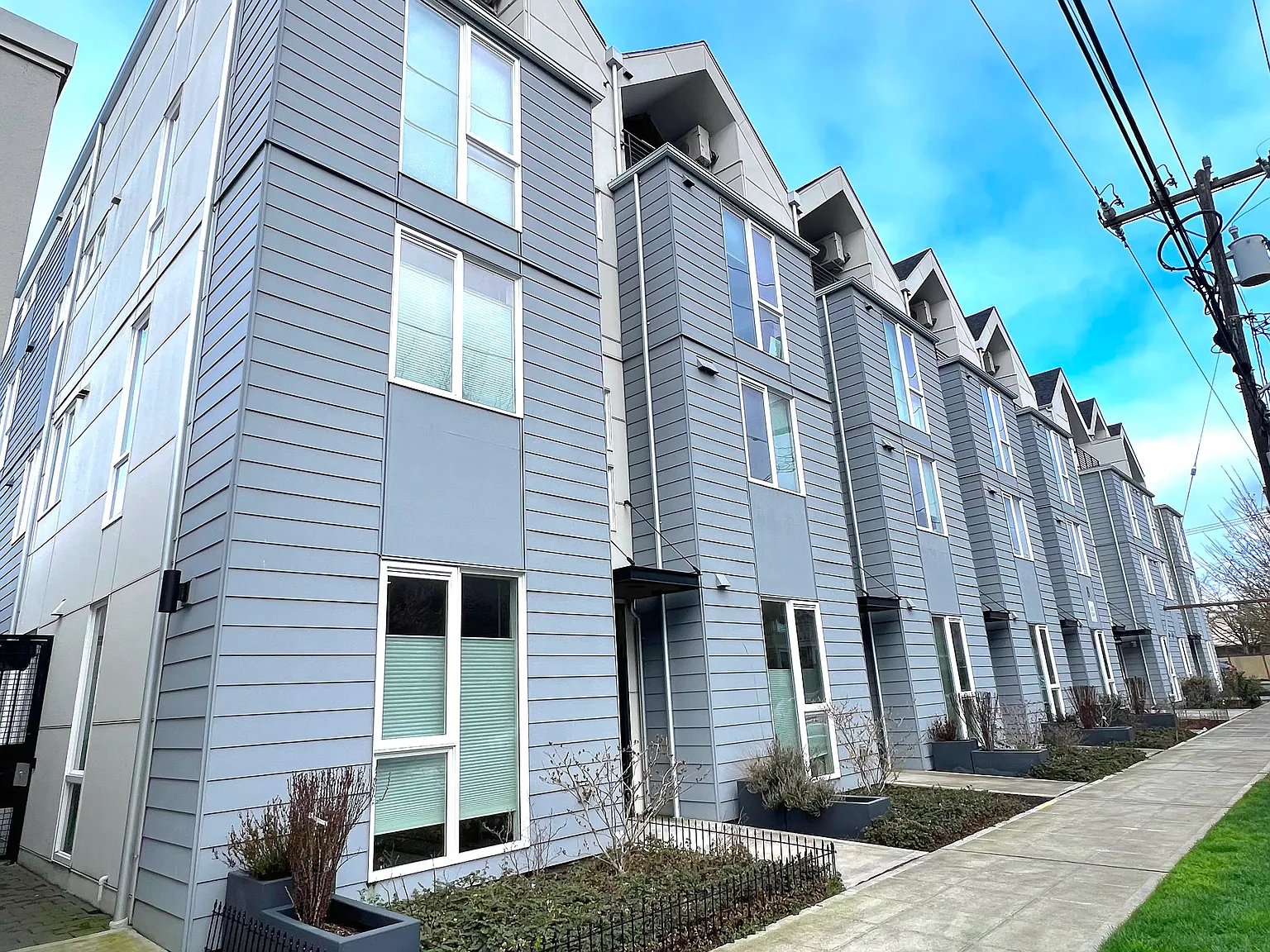 8561 Mary Ave NW — Photo 1