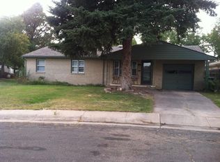 827 Beattie Cir, Sterling, CO 80751