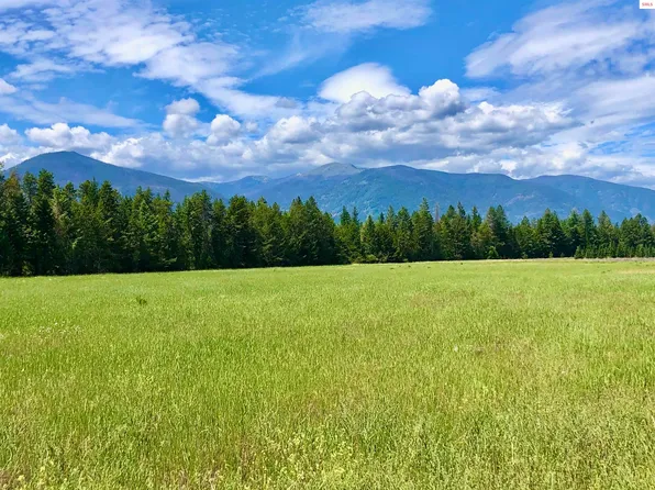 2 Juneberry Ln, Bonners Ferry, ID 83805
