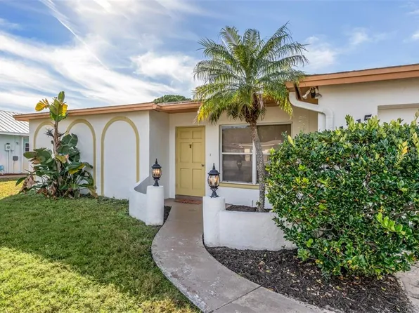 1215 Mango Ave #1, Venice, FL 34285