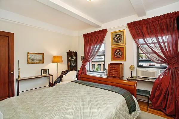 Sold by Corcoran | media 17