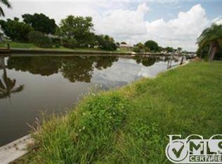 4636 SE 1st Pl, Cape Coral, FL 33904