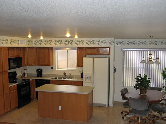 5th image of 12637 W Windsor Ave