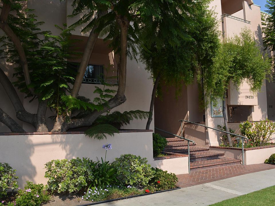 Front Entry Corsican Apartments, 24035 Ocean Ave, Torrance, CA 90505 same side of Pacific Coast Hwy as the McDonald's and Walteria Park.