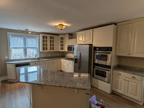 1036 W 4th St #2, Erie, PA 16507