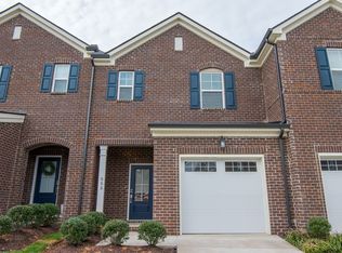555 Becks Pl, Gallatin, TN 37066