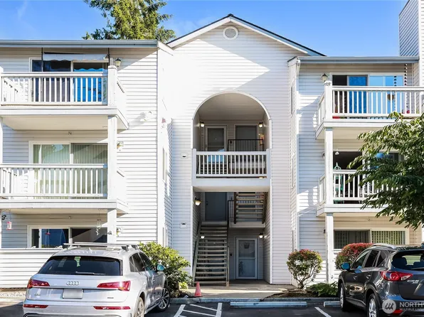 11325 19th Avenue SE #B304, Everett, WA 98208