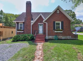 900 Burchwood Ave, Nashville, TN 37216