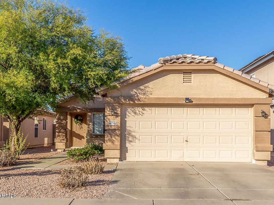 1st image of 11242 W GLENROSA Avenue