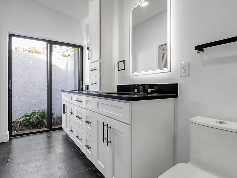 4907 Parson Brown Ln — Photo 11