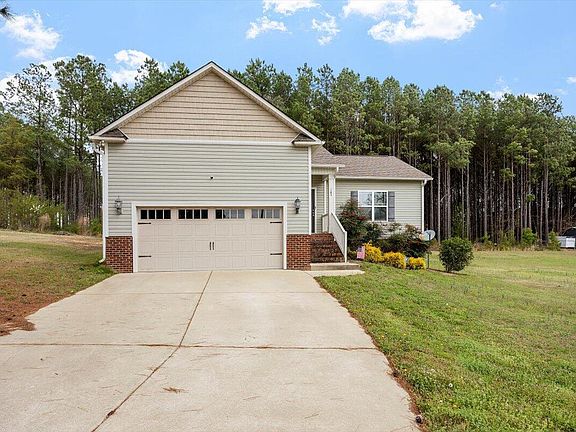 2nd image of 165 Turlington Rd