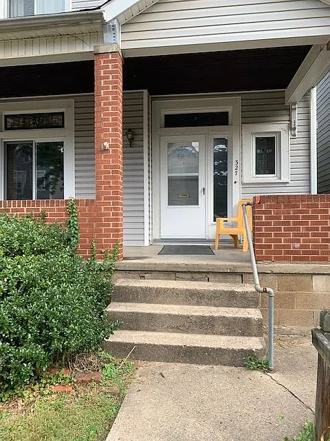 1 bed, $1,200 — Photo 3