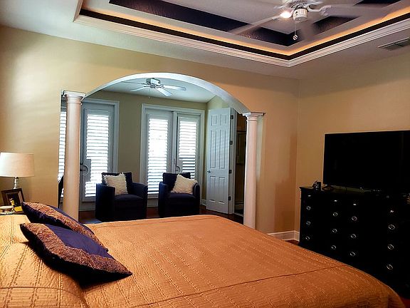 Master Bed Room Suite