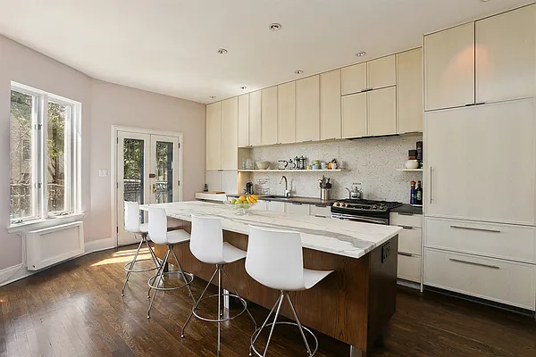 Sold by Corcoran | media 12