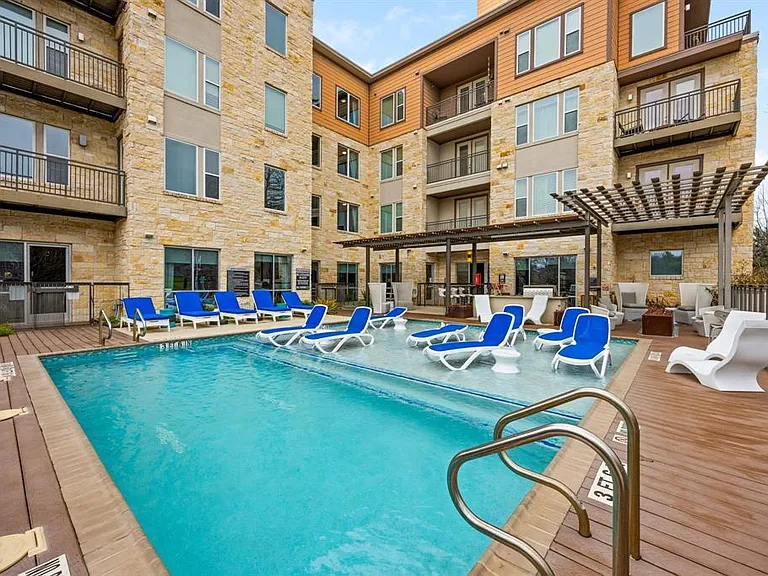 1900 Barton Springs Rd #3013 — Photo 23