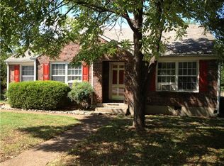 5562 Knob Rd, Nashville, TN 37209