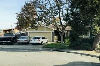 280 Louis Ct photo 1