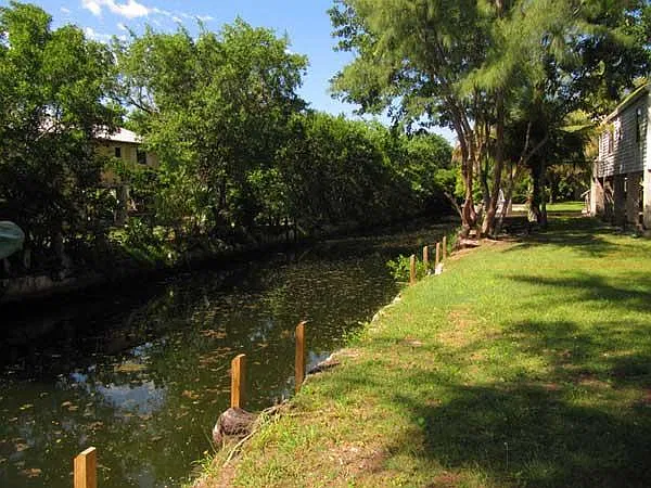 2 bed, 1500 sqft, $2,000 — Photo 4