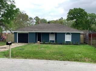 8525 Kellett St, Houston, TX 77028