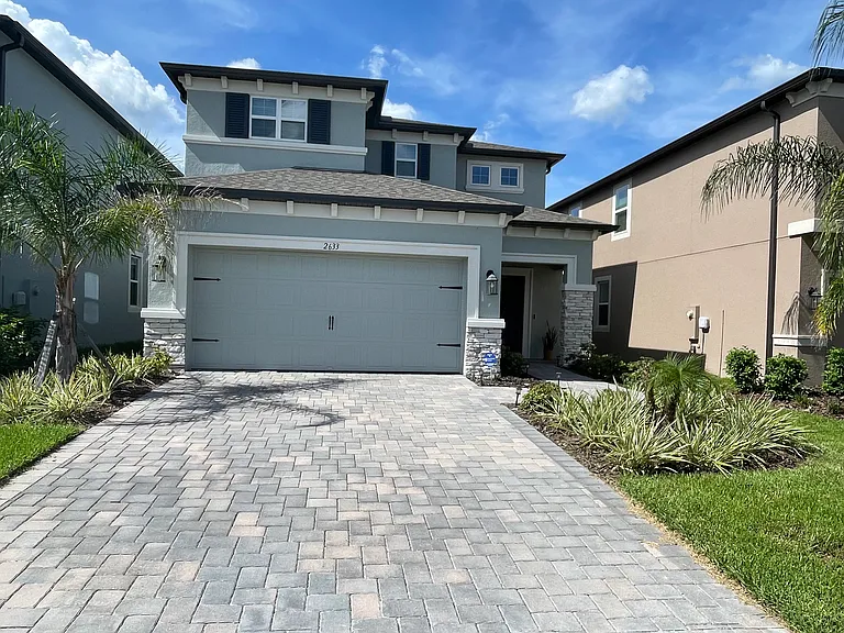 2633 Sunny Pebble Loop — Photo 1