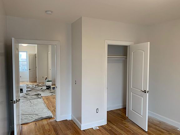 4th image of 53 Morris St #9B