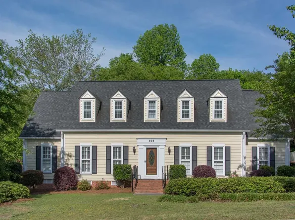 302 Longbow Ct, Columbia, SC 29212