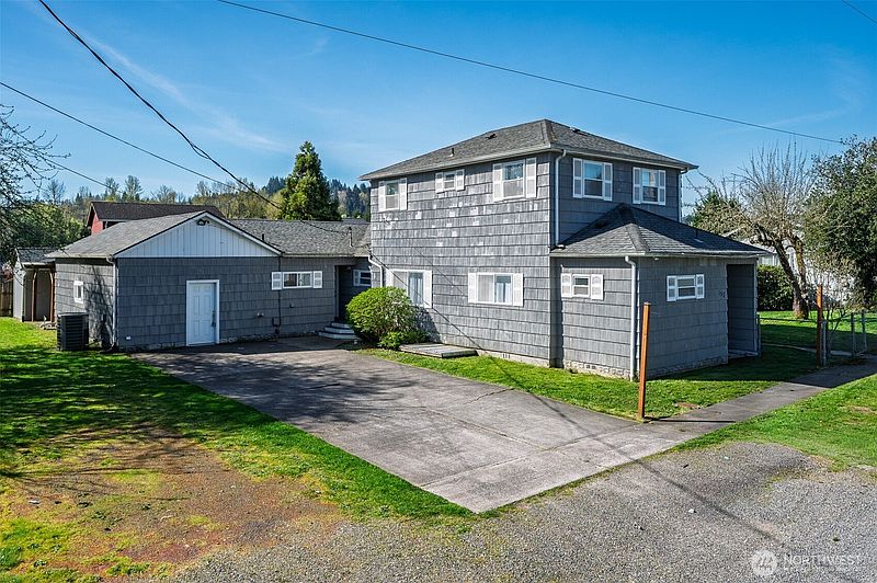 3rd image of 137 Aden Street SW