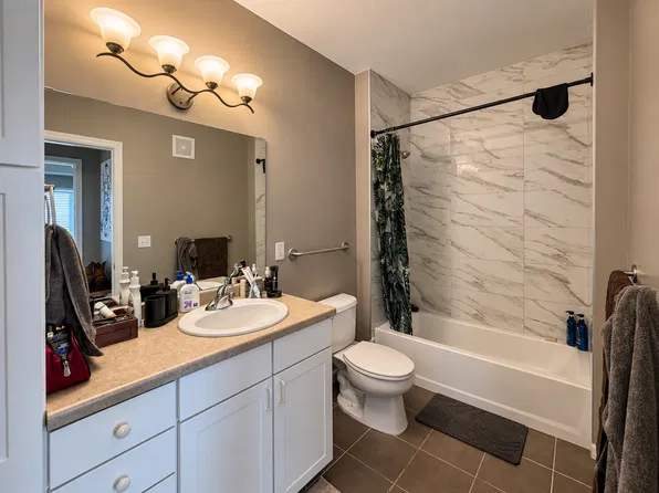 7601 Aldrich Ave S APT 311, Richfield, MN 55423