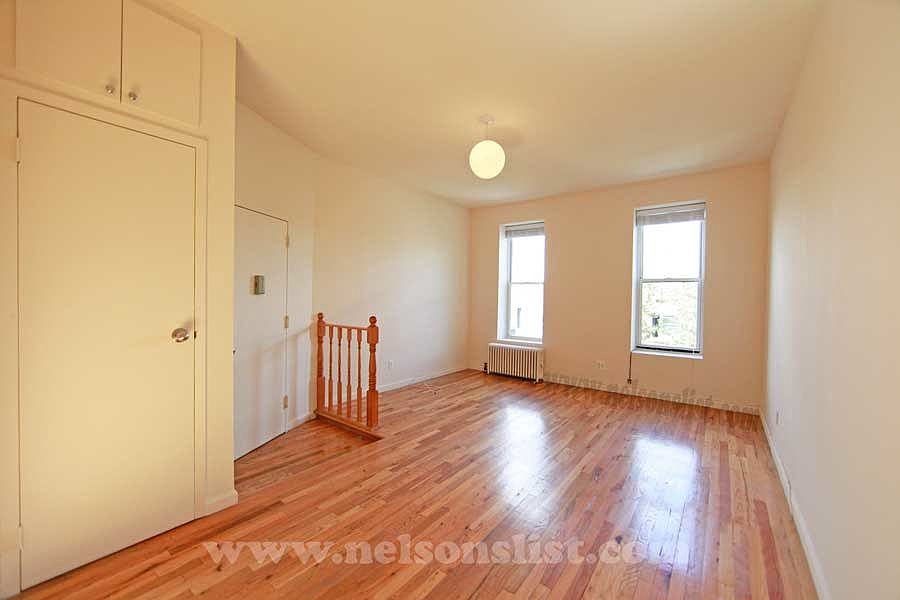 1st image of 298 1st Ave #7