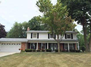 1175 Cool Ridge Dr, Grand Blanc, MI 48439