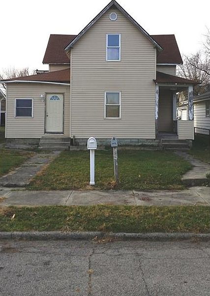 2nd image of 2111-2113 S Elm St