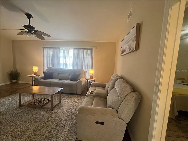451 Rio De Janeiro Ave — Photo 9