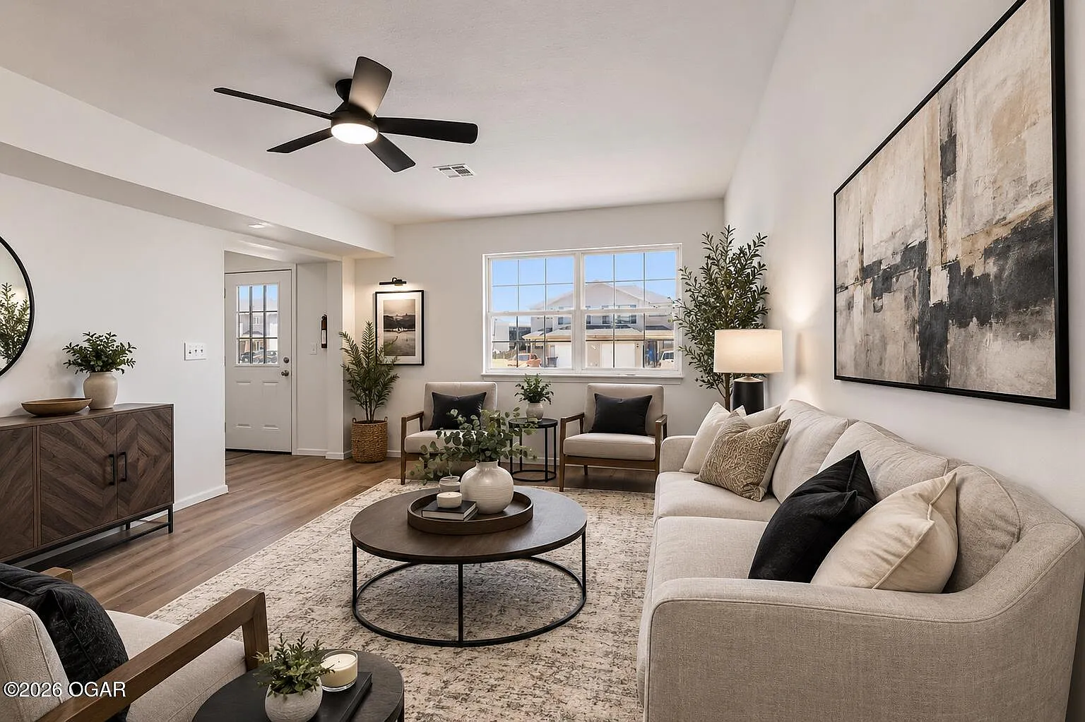 3 bed, 1.5 bath, 1200 sqft, $1,395 — Photo 3