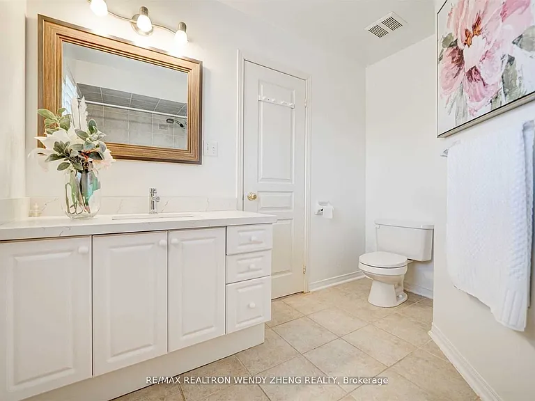 60 Warren Bradley St — Photo 19