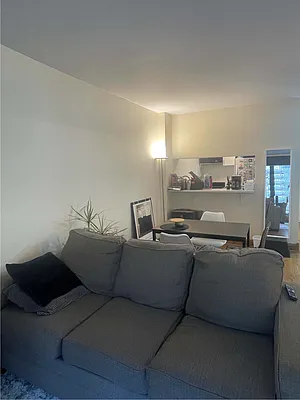 Rented by Compass | media 16