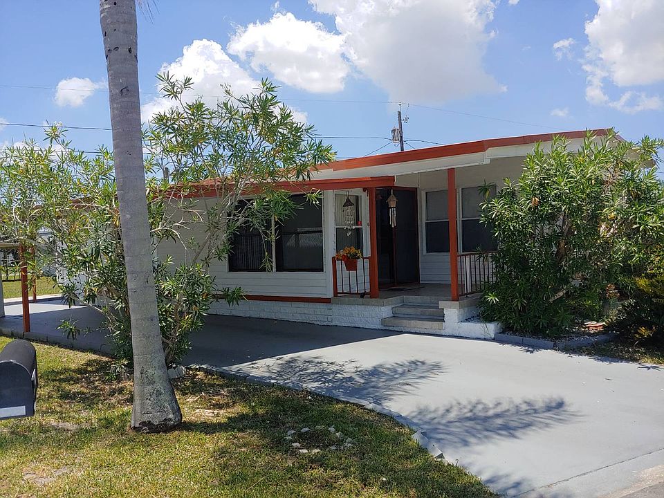 1st image of 4000 24th St N Lot 1212