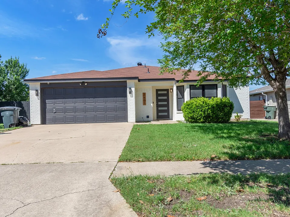 2601 Coy Dr
